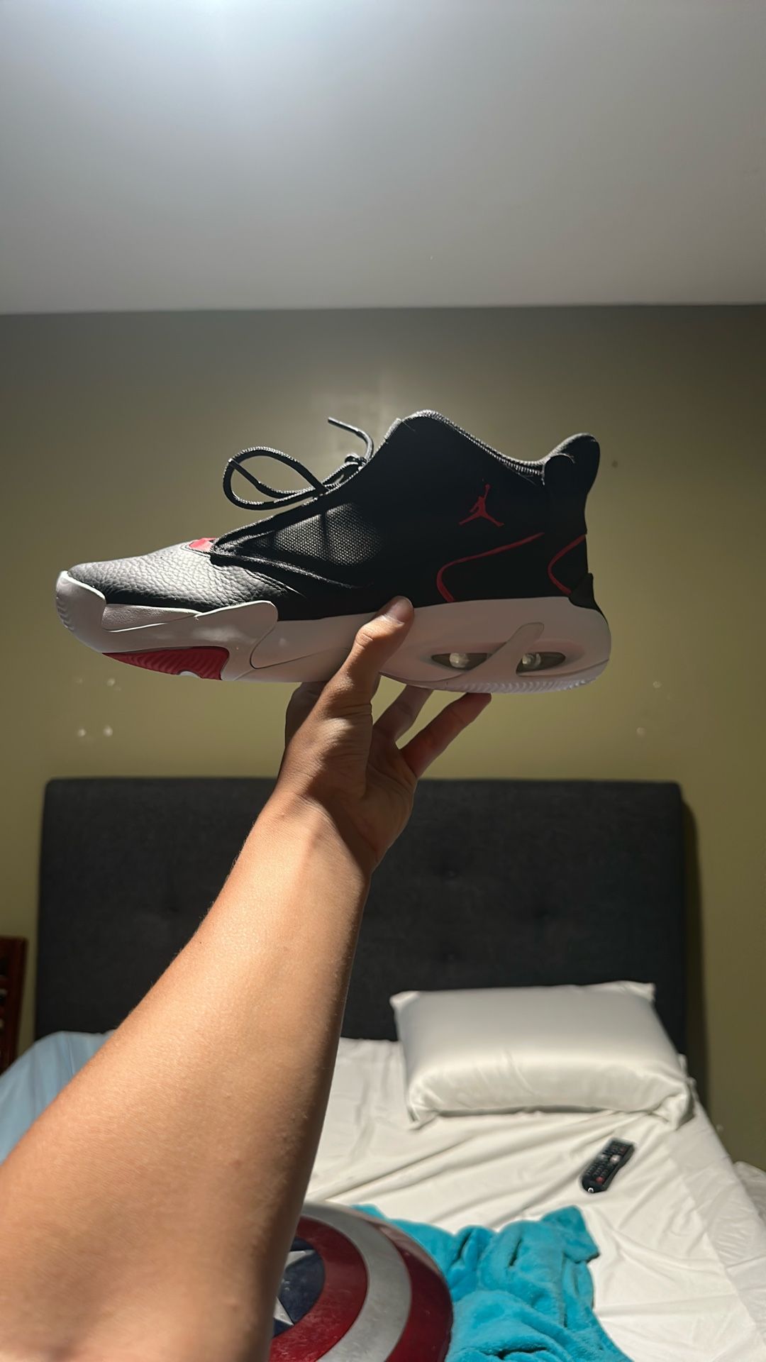 Jordan Max Aura 4s