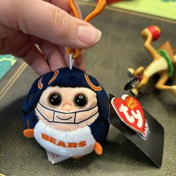 With Tags TY beanie Balls NFL Bears Clip 