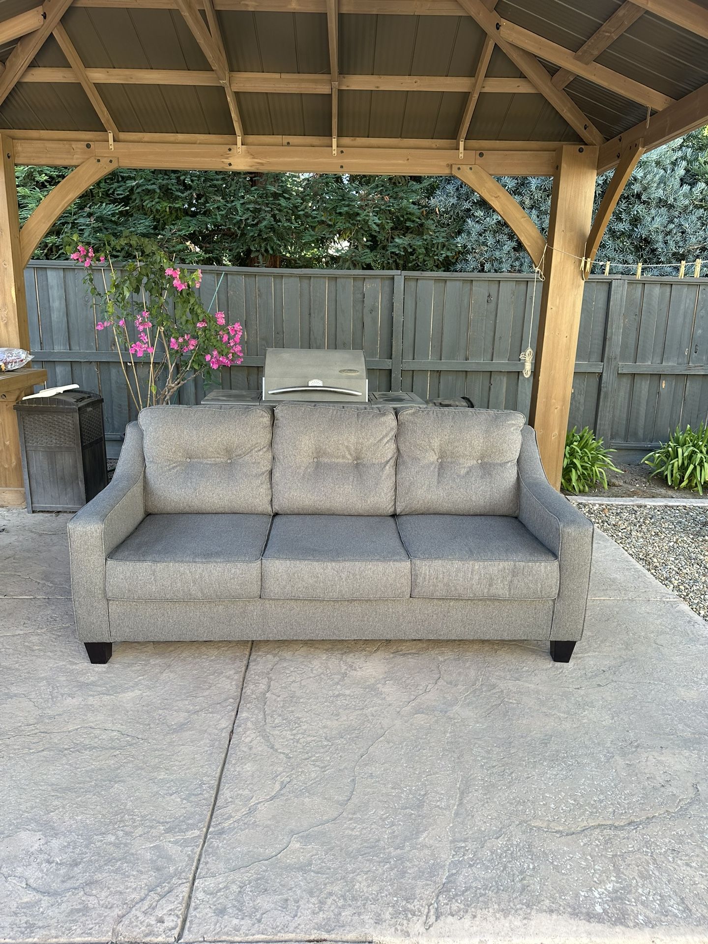 FREE LOCAL DELIVERY - Ashley’s Furniture Gray Sofa