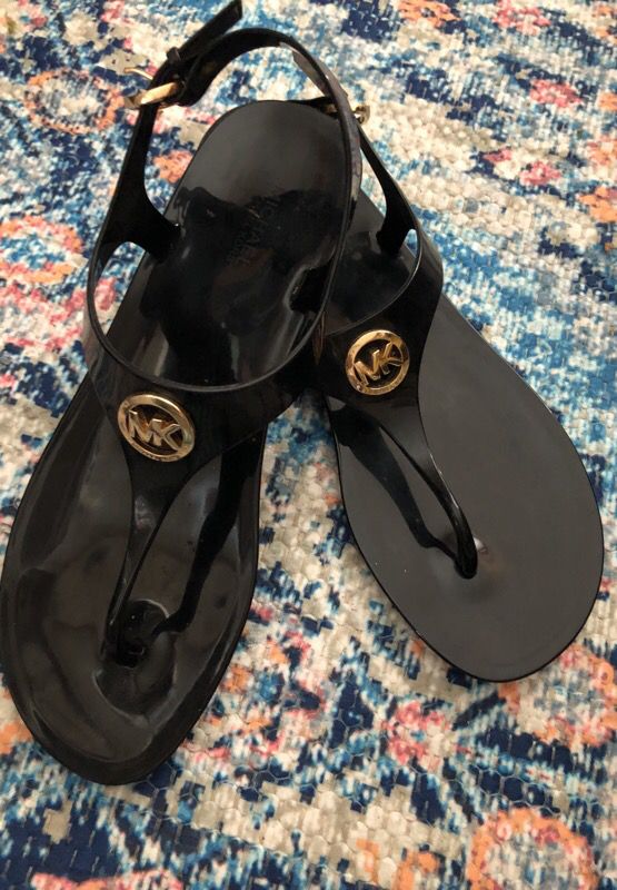 Michael Kors Gummy Sandals size 8