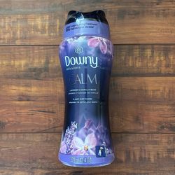 Downy Infusions CALM In-Wash Scent Boosters: Lavender And Vanilla Bean Scent 13.4 oz
