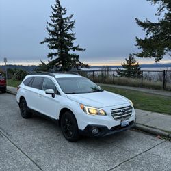 2017 Subaru Outback 2.5i Premium Wagon 4D