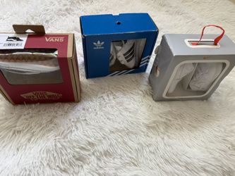 Nike, Adidas & Vans Sneakers