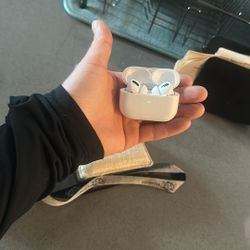 Apple Airpod Pro 1st Gen