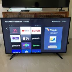 Sharp 4K 50” Roku Smart TV