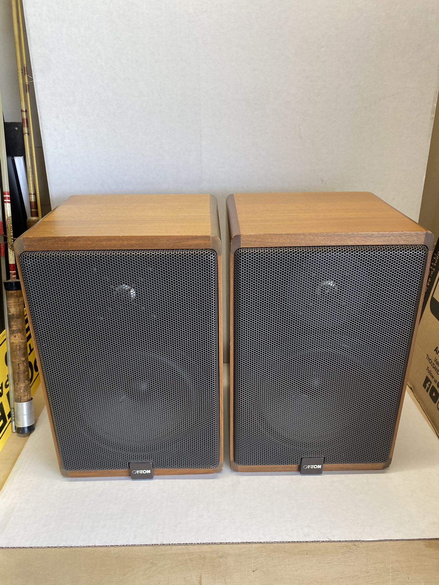 Canton Bookshelf Speakers