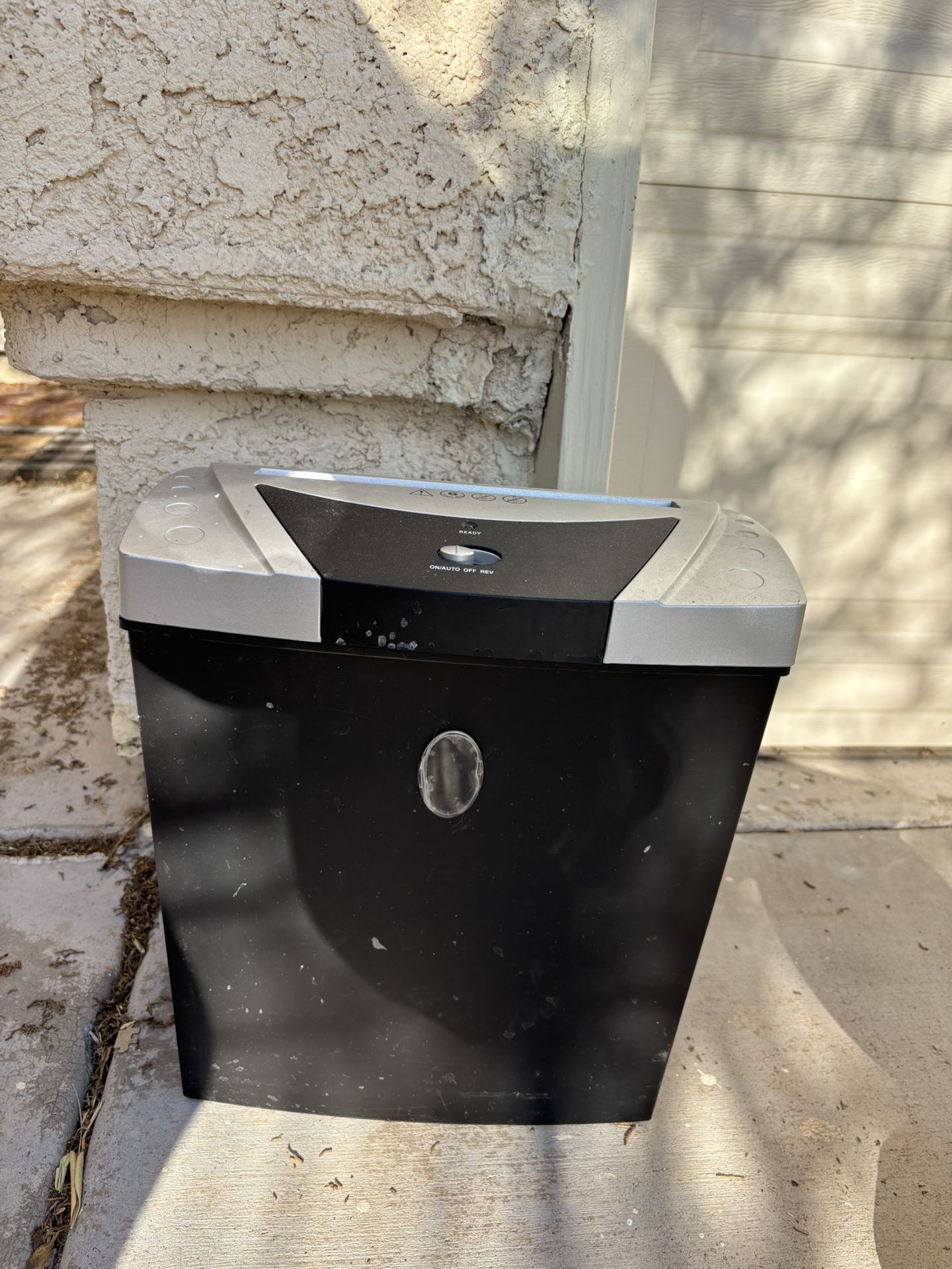 Paper shredder