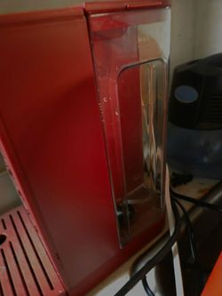 Red Keurig.