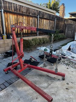 Engine hoist