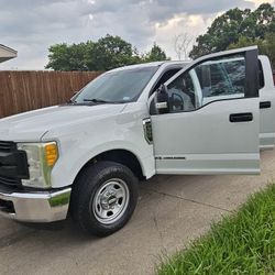 2017 Ford F350 Diesel 2wd