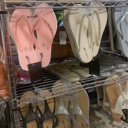 Sandals And Slippers Retail And Wholesale Starting At $5
