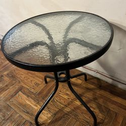 Cocktail Tables / Mesas Para Coctel