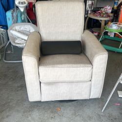 Recliner Chair 