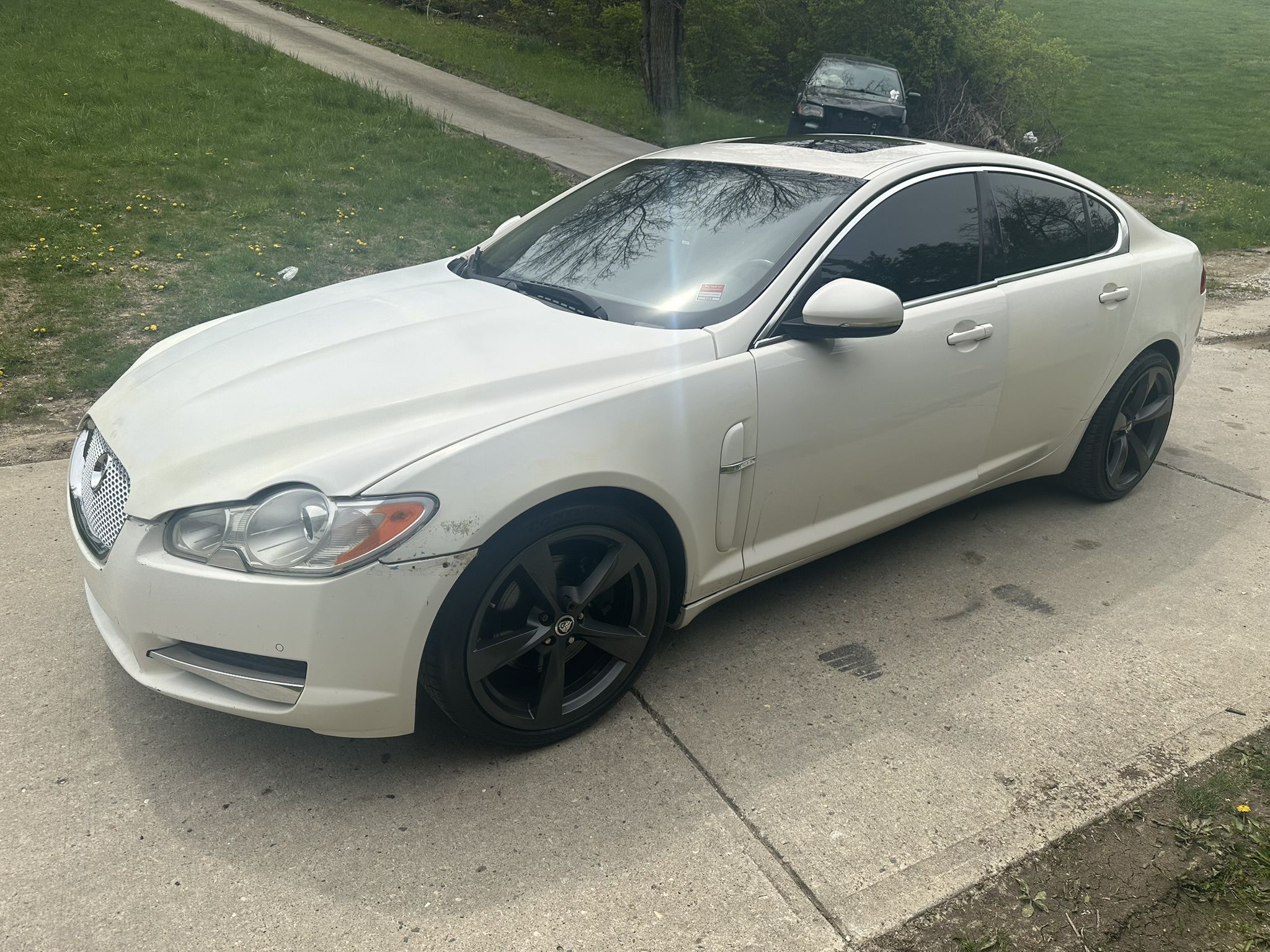 2010 Jaguar XF