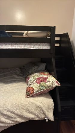 Bunk bed