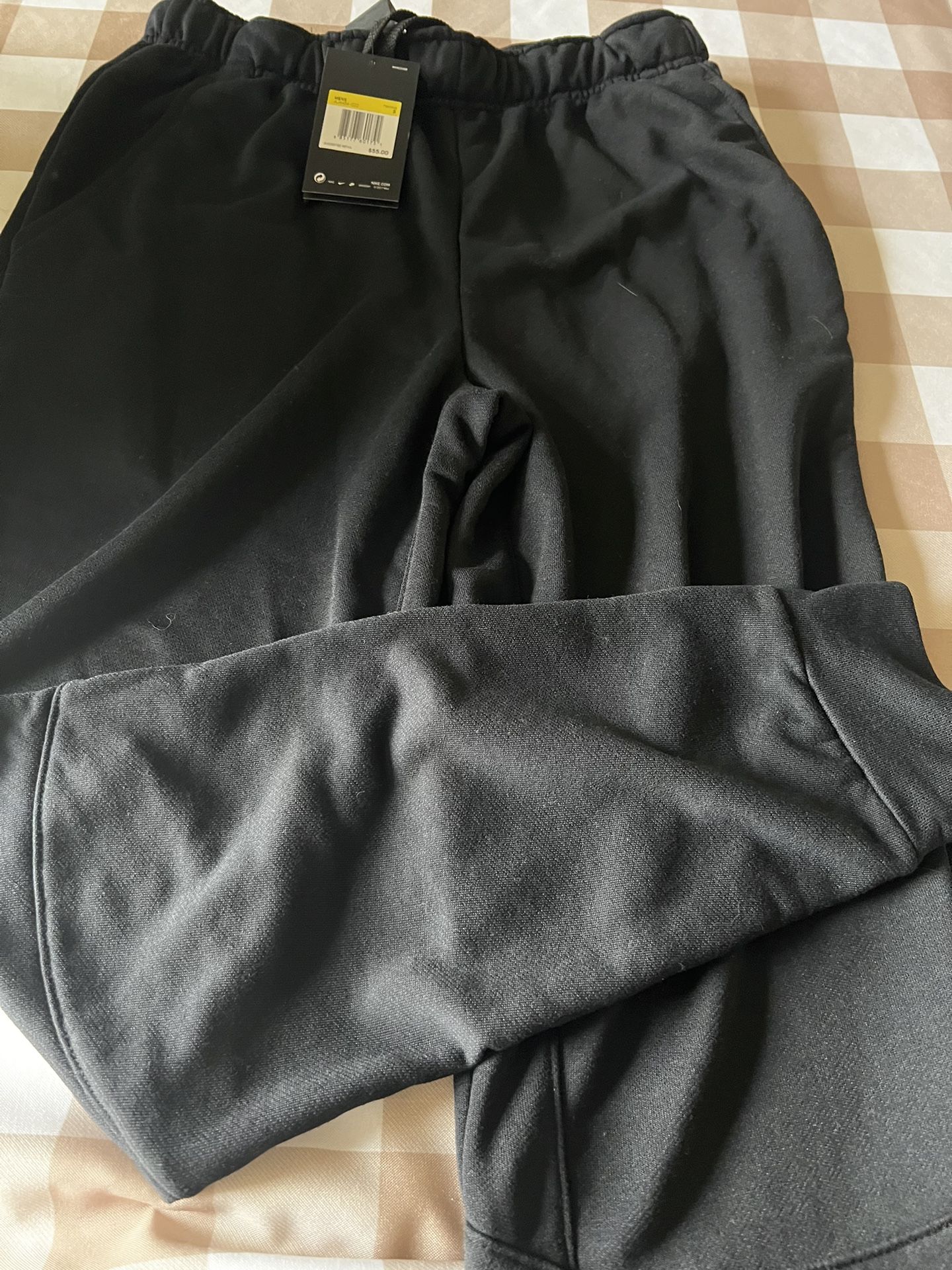 Men’s Nike Size Small New With Tags