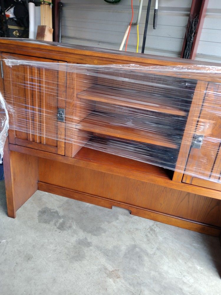 Desk Hutch