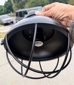 Light fixture