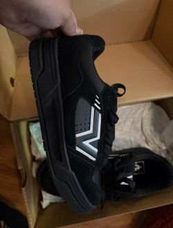 vans upland