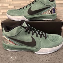 Kobe 4 Protro Girl Dad, Men’s size 10.5, $220 Firm 