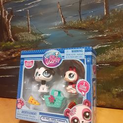 Littlest Pet Shop Pet Pairs Picnic Spot Dalmatian & Ladybug Hasbro toy playset Basic Fun 2024 w 3 accessories $10