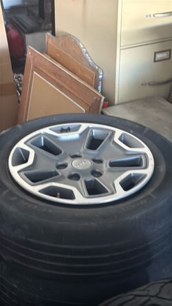 Jeep rubicon wheels, bad tires