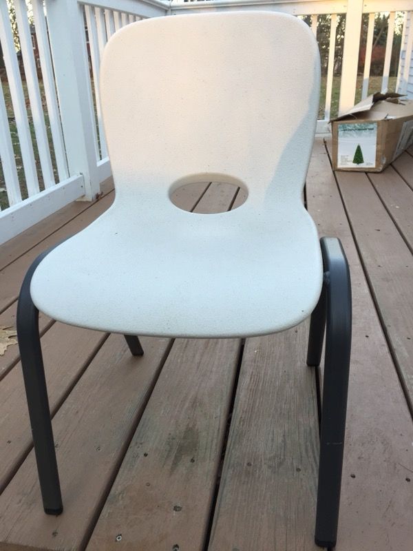 Kid’s lifetime chair