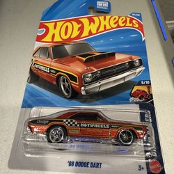 Hot wheels 68 Dodge dart