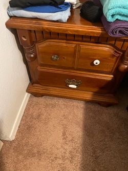 Queen bedroom set