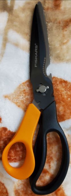 Fiskars Cuts+More Multi-Tool Scissors