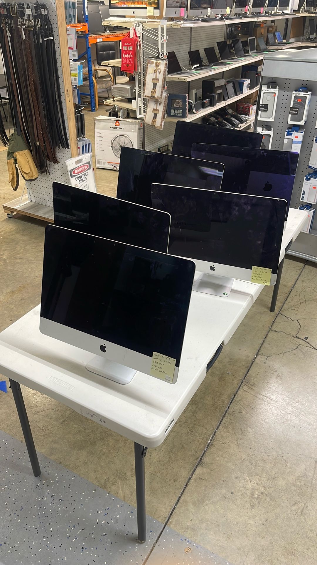 Apple IMac, 21.5” Intel I7 8gb, 1tb, Good Condition