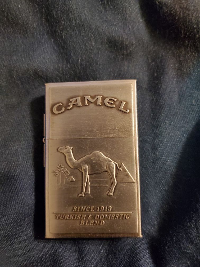 Vintage camels Zippo lighter