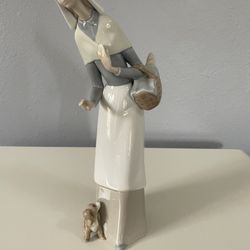 Lladro Porcelain Market Girl