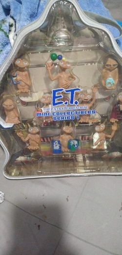 E.T. Mini Collectables Series 1 Action Figurines