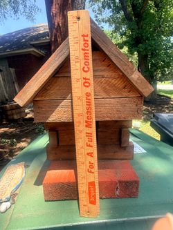 BIRDHOUSE HAND MADE (In Tennessee) WOOD CABIN BIRDHOUSE VINTAGE