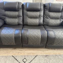 Recliner Chairs 