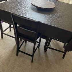 Dinning Table 
