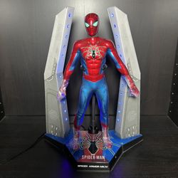 Hot Toys SpiderMan Spider Armor MK IV Suit Sixth Scale Figure