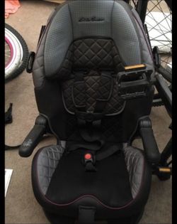 Must go!! Eddie Bauer convertible car seat