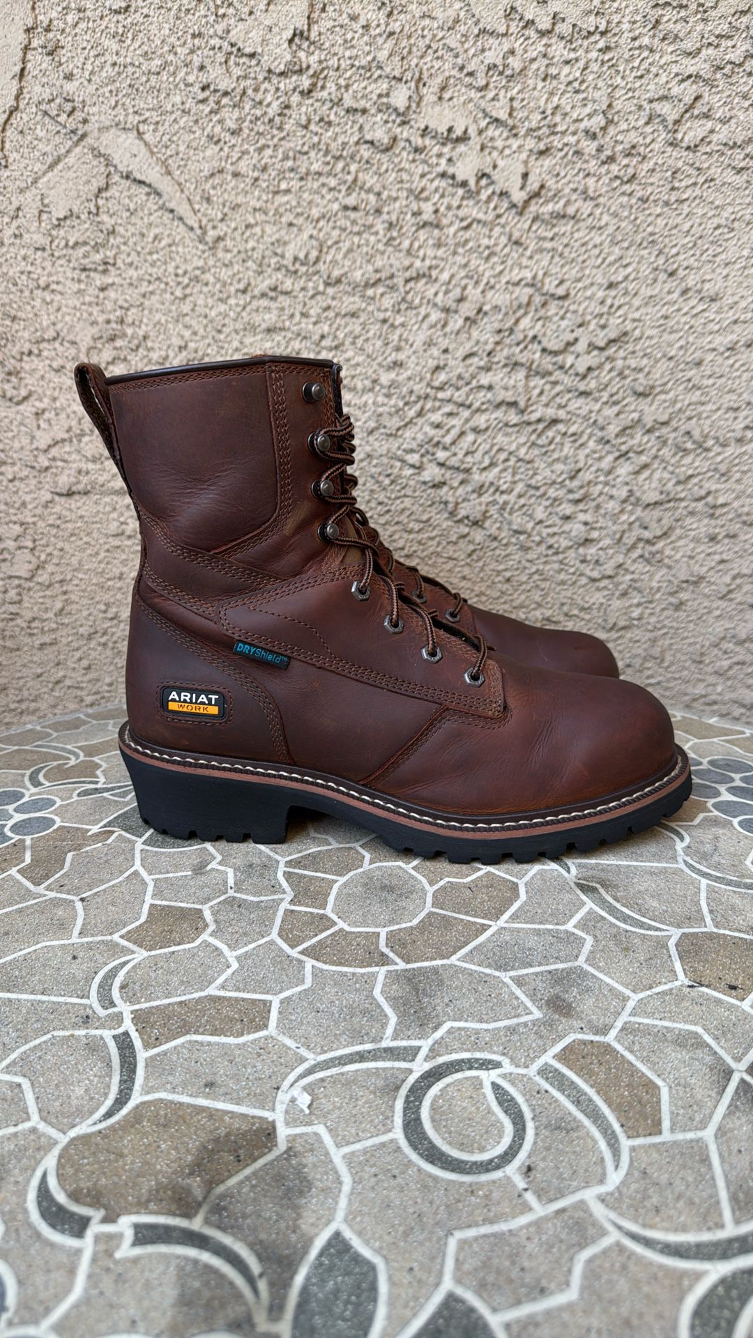 WORK BOOTS ARIAT SOFT TOE WATERPROOF SIZE 10 MENS