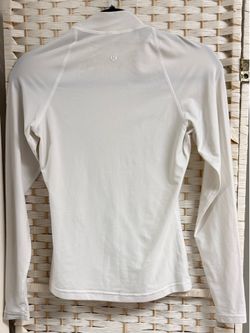 Lululemon Cropped Long Sleeves Shirts Size 2