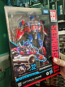 Transformers Studio Series Optimus Prime #32