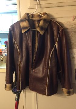 Leather 80% acrylic20% polyester