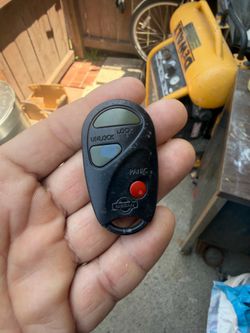 OEM 2001 NISSAN FRONTIER PATHFINDER XTERRA REMOTE KEY FOB KBRASTU10 MODEL 01A