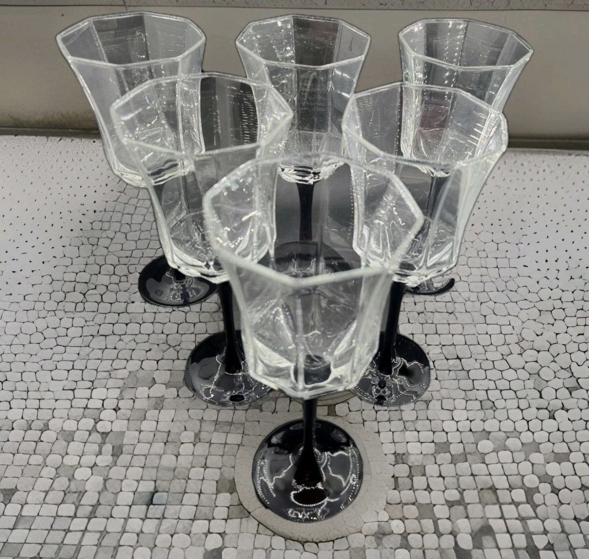 Luminarc Octime Black Stem Wine Glasses 8 Oz 8.25" Goblets Set of 5 France Vtg