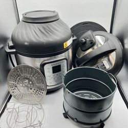 Instant pot Duo Crisp + Air Fryer (8qt) for Sale in Oceanside, CA - OfferUp