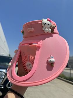wholesale only—hello kitty hat with fan