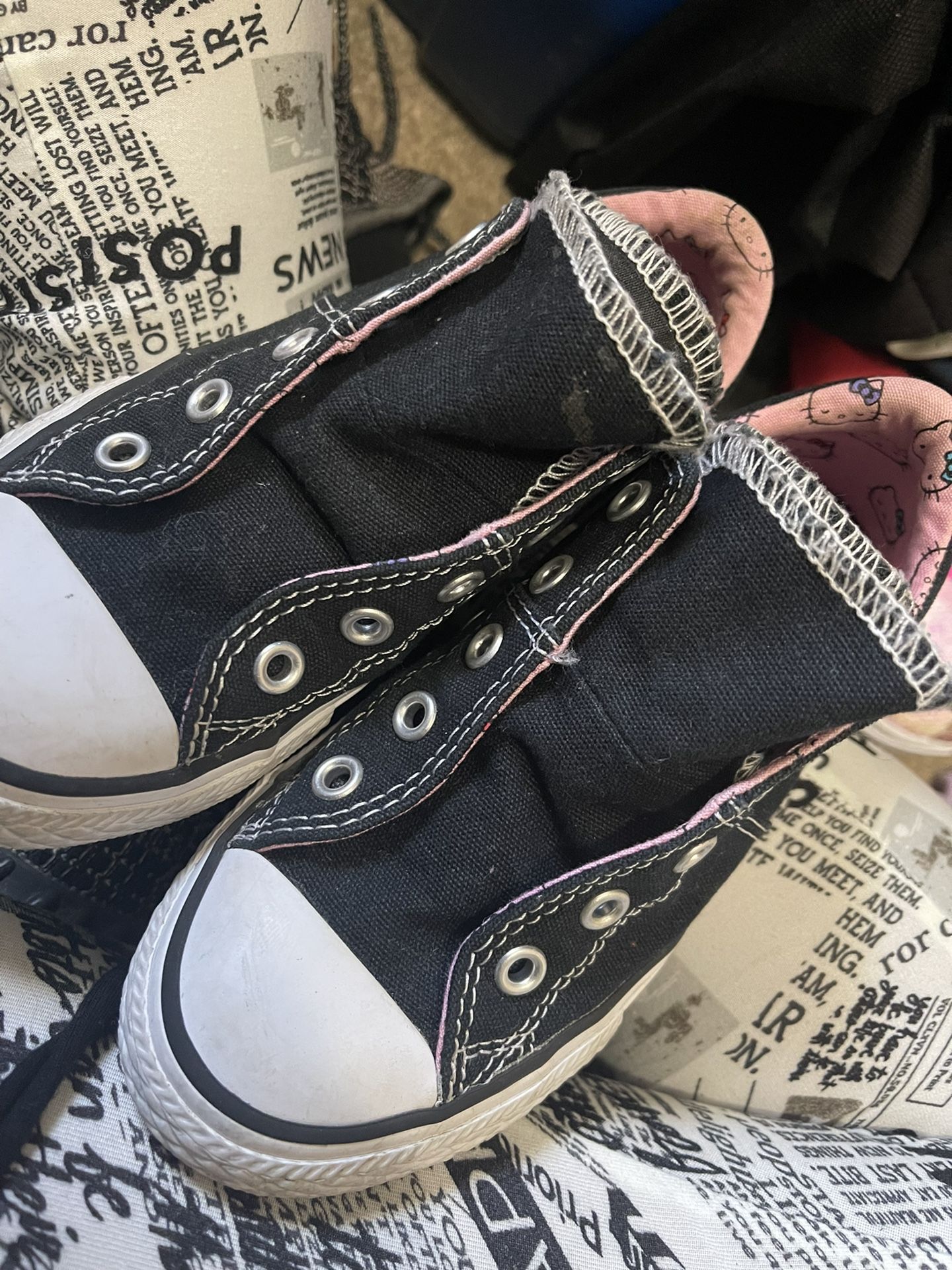 Converse Girls Hello Kitty