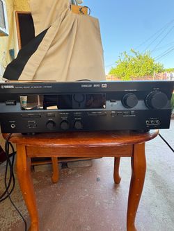 Yamaha receiver +speakers