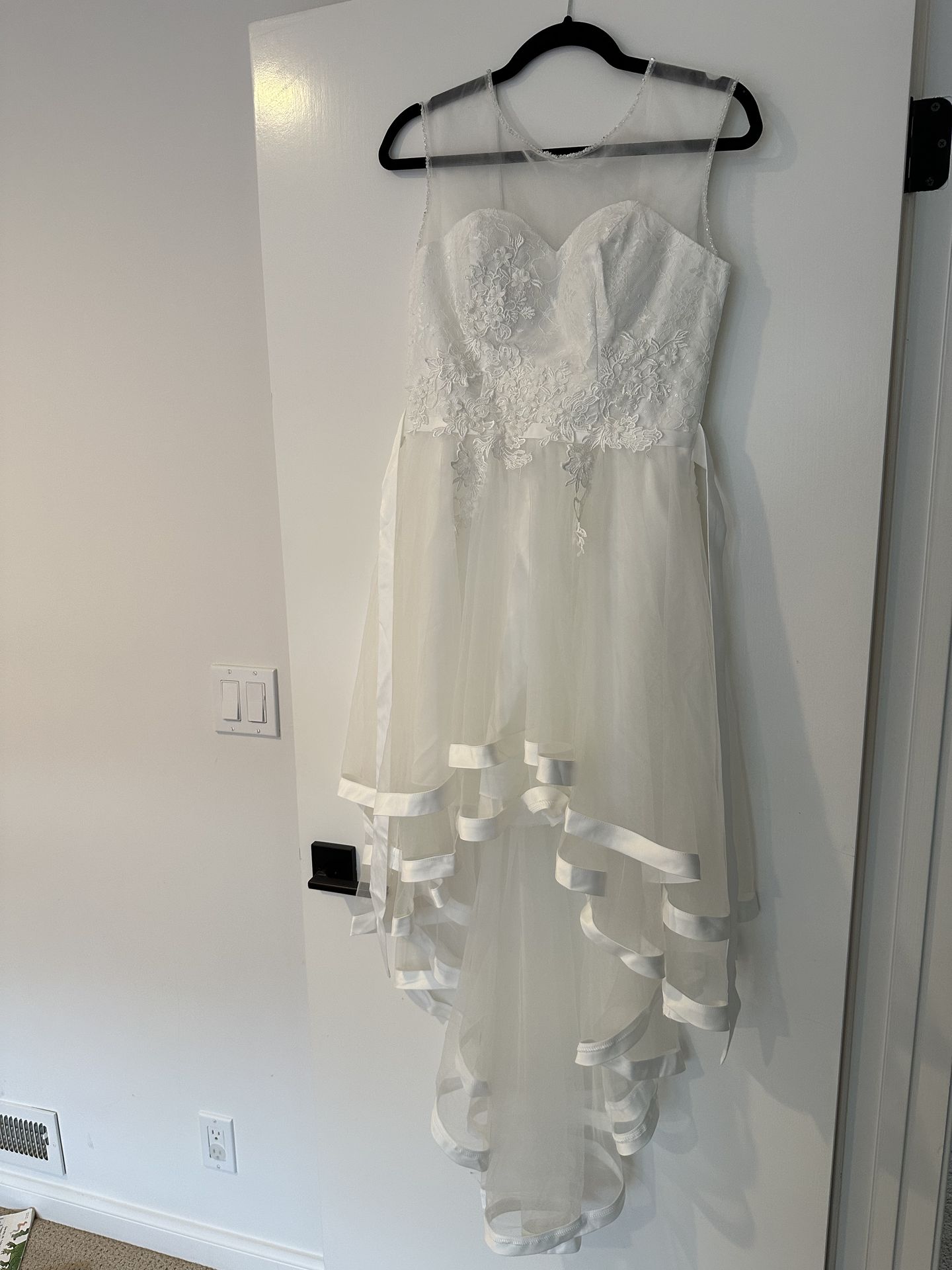 Wedding dress